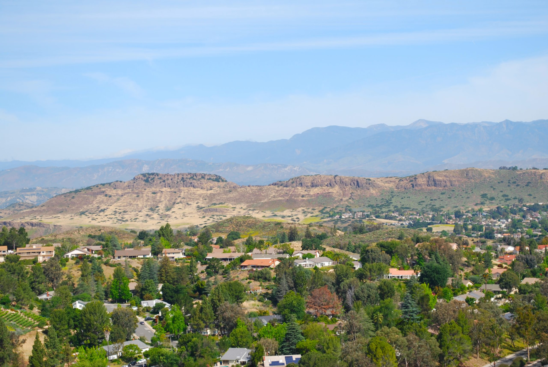 Rolling ridgeline and oak-covered hills above the Santa Clarita Valley near Castaic, CA